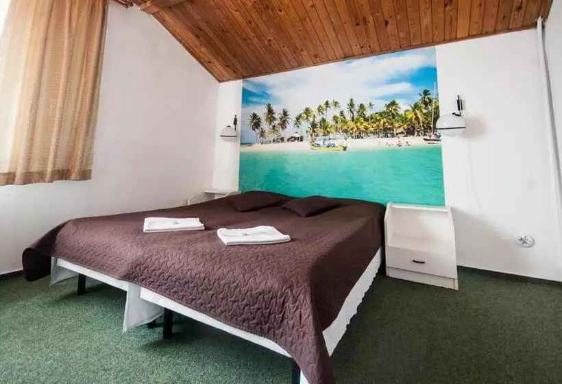 Aamiaismajoitus (B&B) Pokoje Gościnne Korsarz