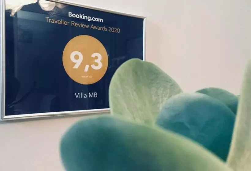 تختخواب و صبحانه Villa Mb