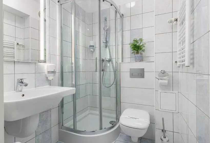 Aamiaismajoitus (B&B) Willa 777 Krasickiego