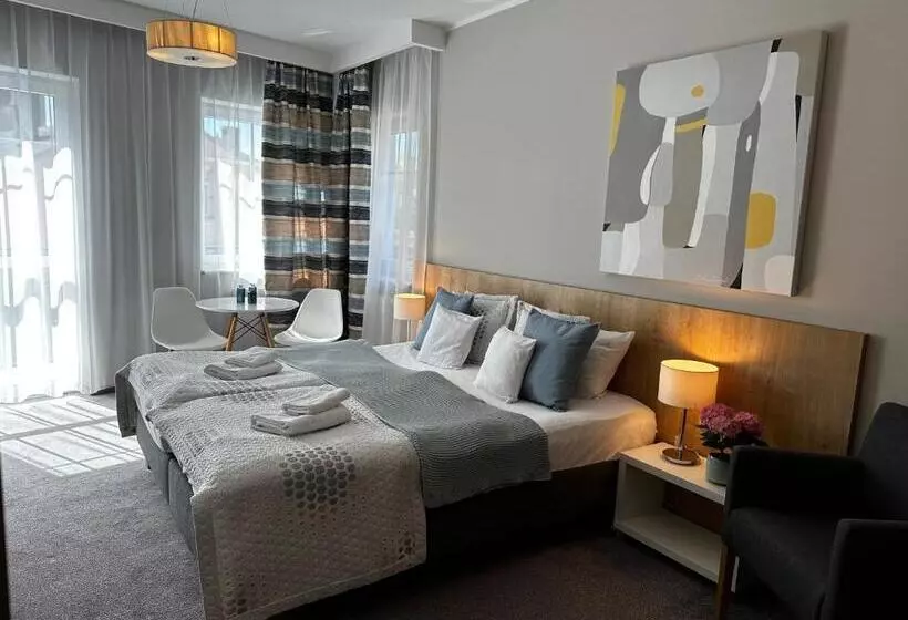 Aamiaismajoitus (B&B) Willa 777 Krasickiego