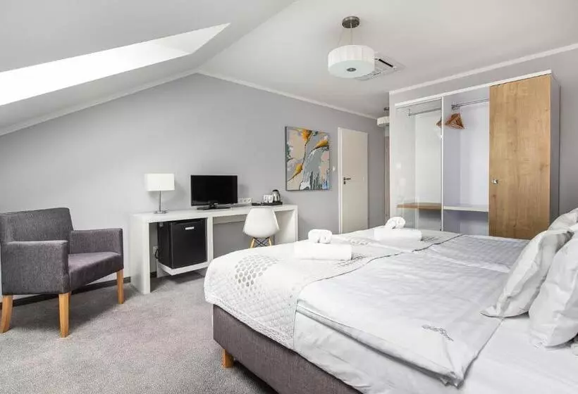 Aamiaismajoitus (B&B) Willa 777 Krasickiego