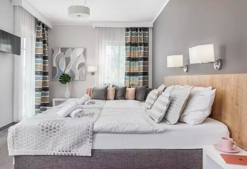 Aamiaismajoitus (B&B) Willa 777 Krasickiego