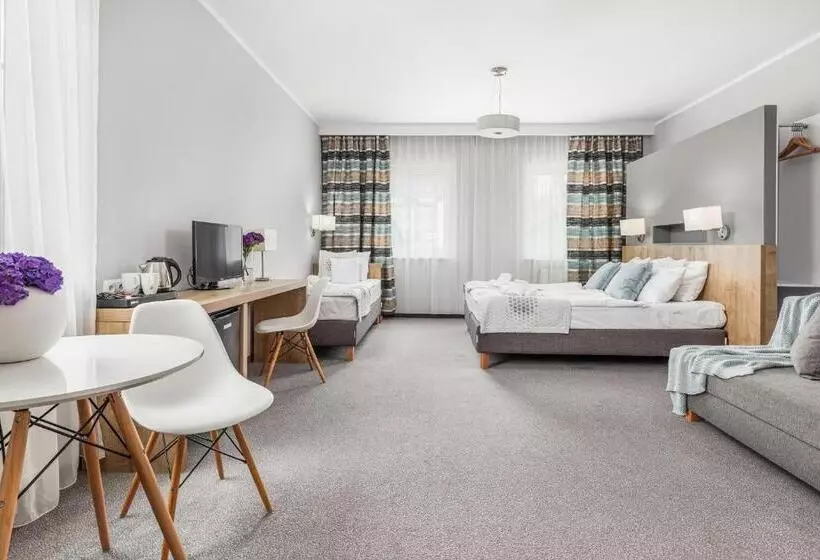 Aamiaismajoitus (B&B) Willa 777 Krasickiego