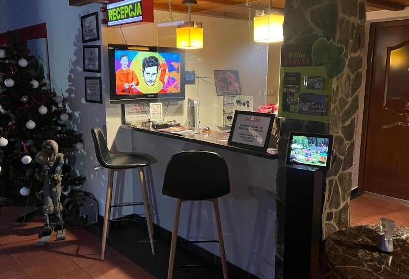 مبيت وإفطار Willa Larysa Agro