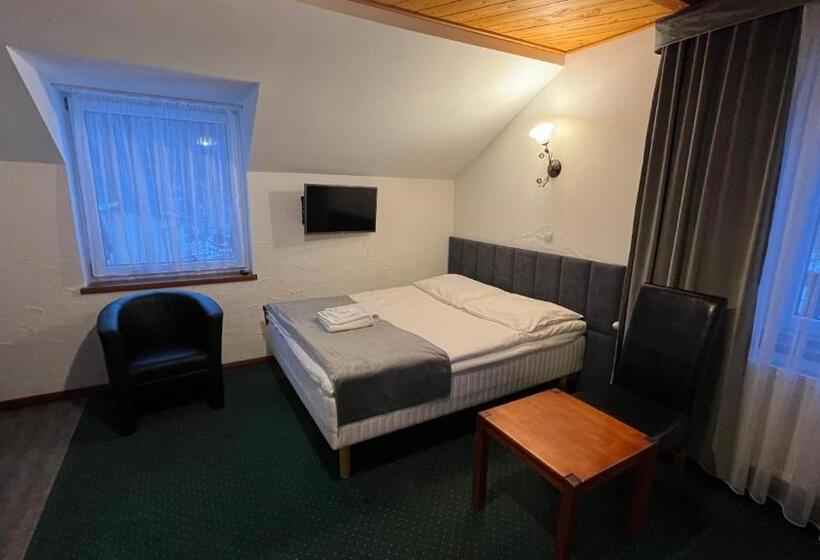 مبيت وإفطار Willa Larysa Agro