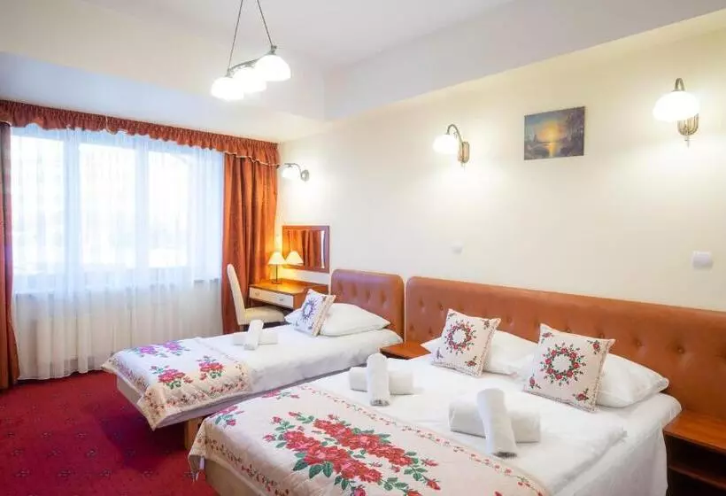 Aamiaismajoitus (B&B) Willa Monte Rosa