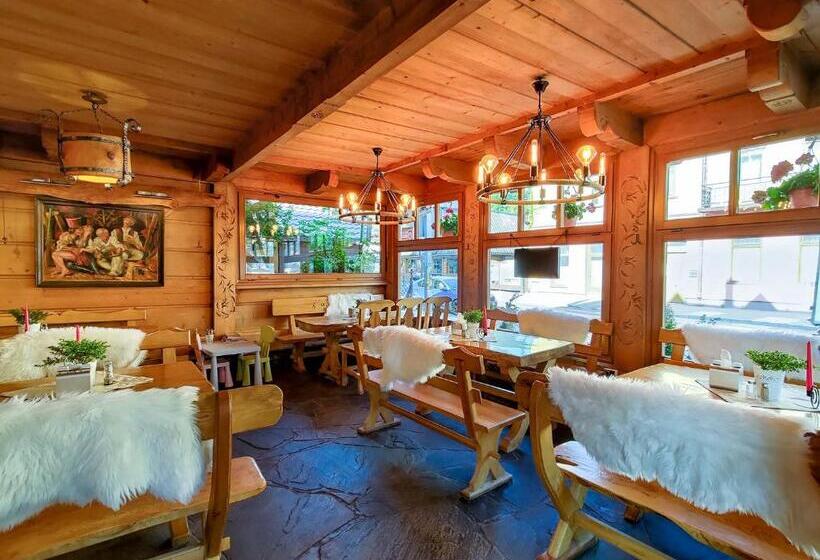 Aamiaismajoitus (B&B) Willa Monte Rosa