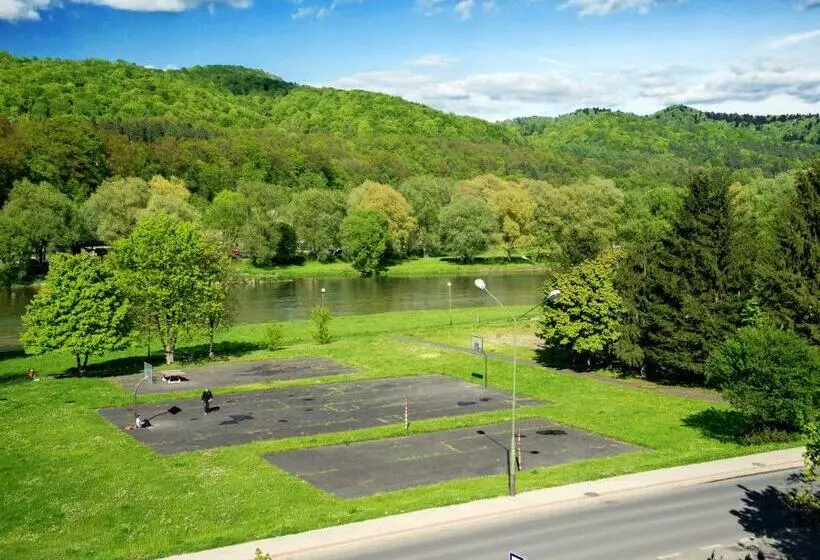 ホテル I Restauracja Bona