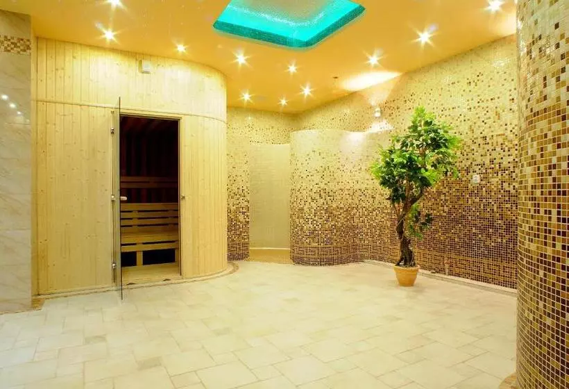 ホテル I Restauracja Bona