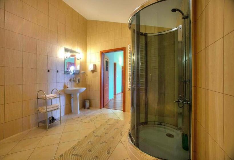 בית מלון כפרי I Restauracja Bona