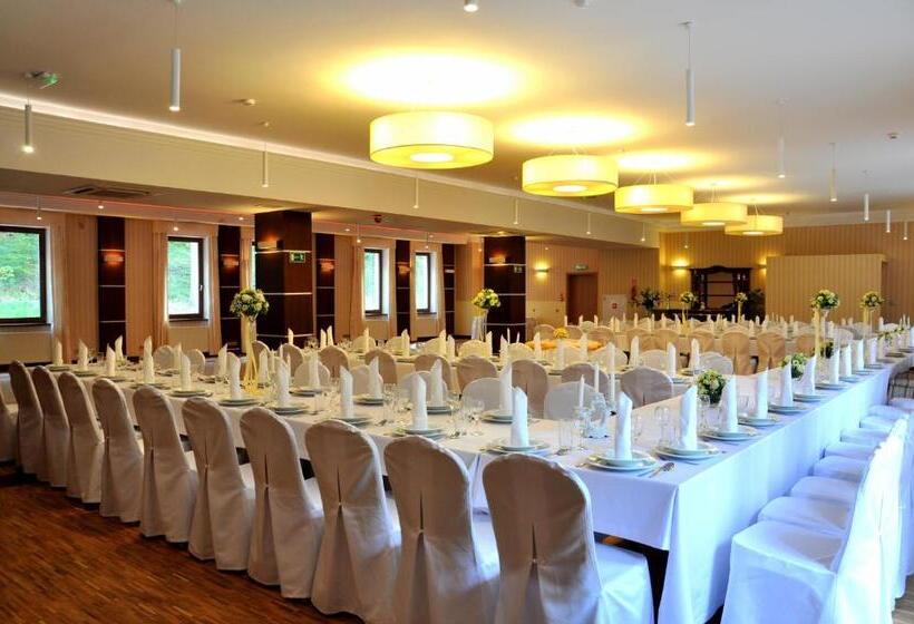 בית מלון כפרי Mir Jan Spa