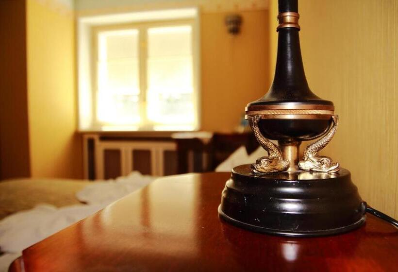 Отель Pałac Bażantarnia