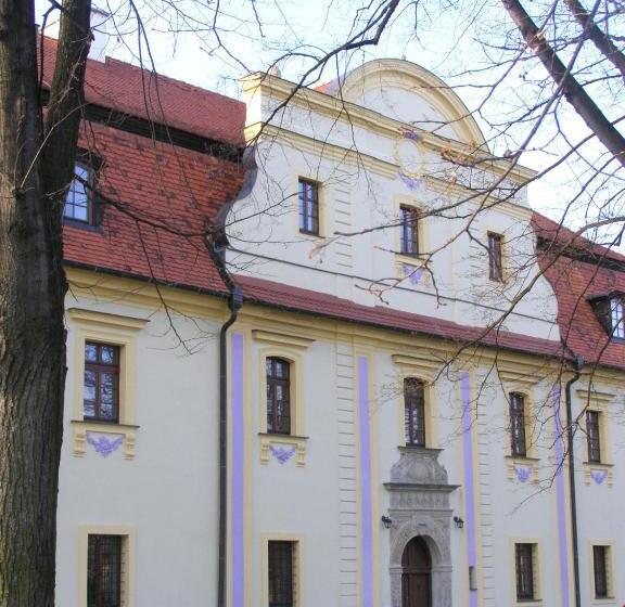 فندق Pałac Kietlin