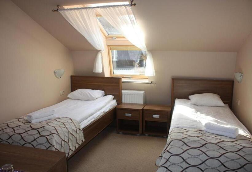 בית מלון כפרי Paria