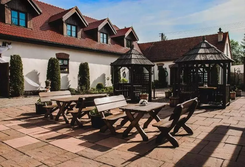 Hotelli Pod Kogutkiem