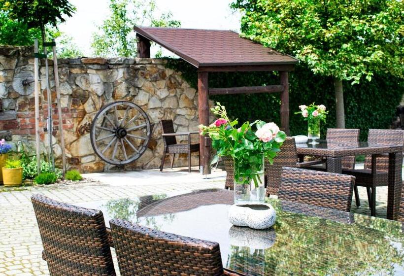 Отель & Restauracja Timberland