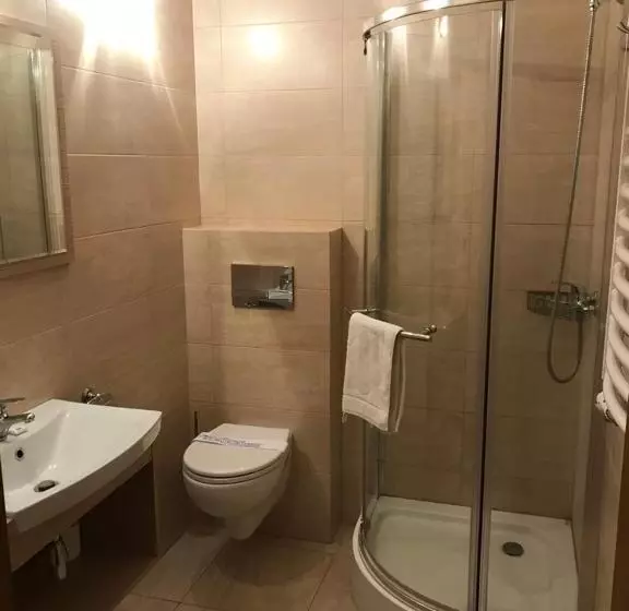 Hotelli Restauracja Willa Radwan