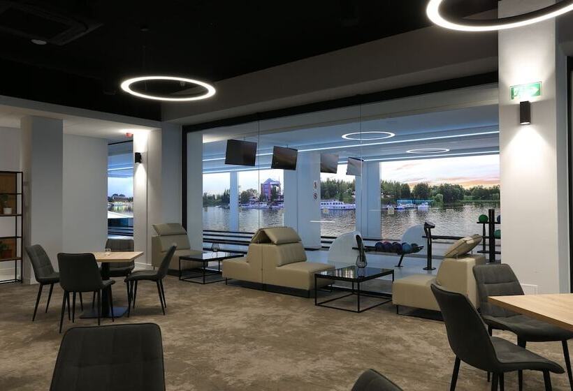 호텔 Robert's Port