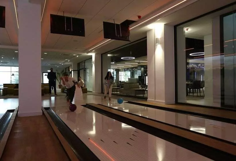 ホテル Robert's Port