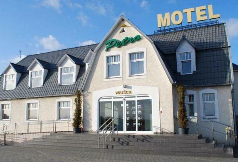Motel Petro