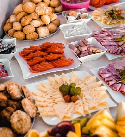 ペンション New Corner