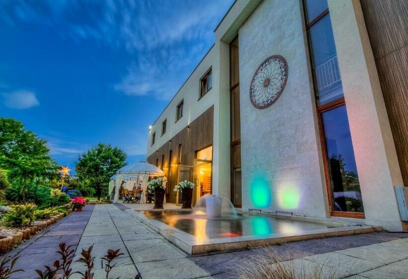 渡假胜地 Confero Nowa Baśń