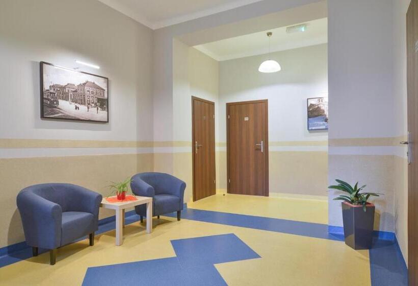 Resort Dom Turysty Pttk W Bielsku Białej