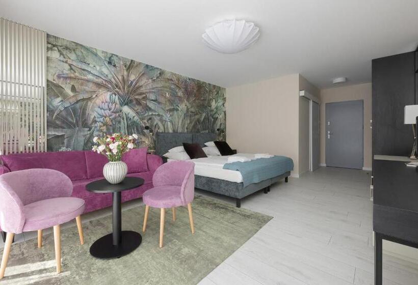 Lomakeskus Gryf Ośrodek Pobierowo