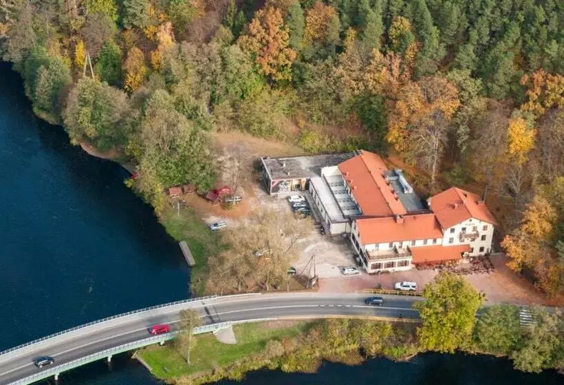 Lomakeskus Przystanek Tleń