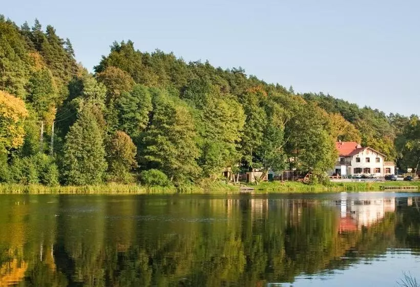 Lomakeskus Przystanek Tleń