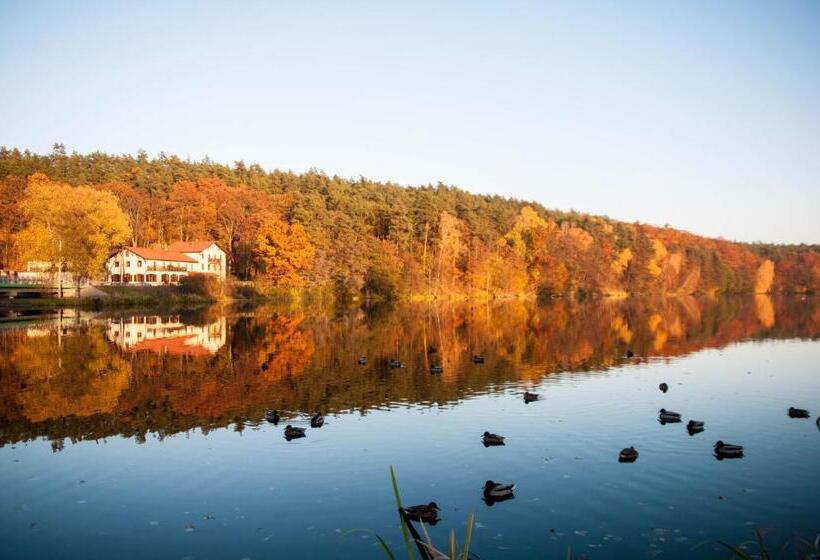 Resort Przystanek Tleń