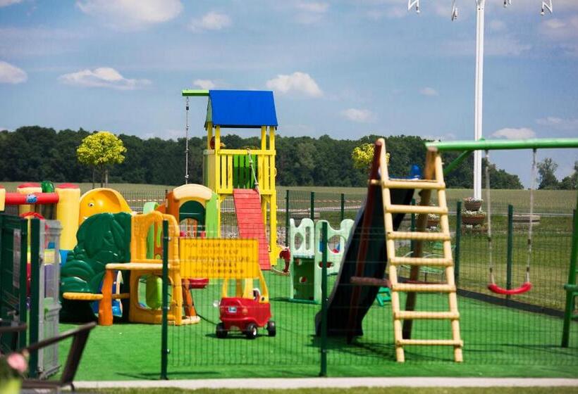 리조트 Restauracja Joanna