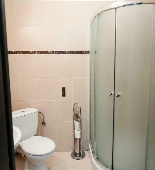 Rynek 6 Retro Pub & Hostel