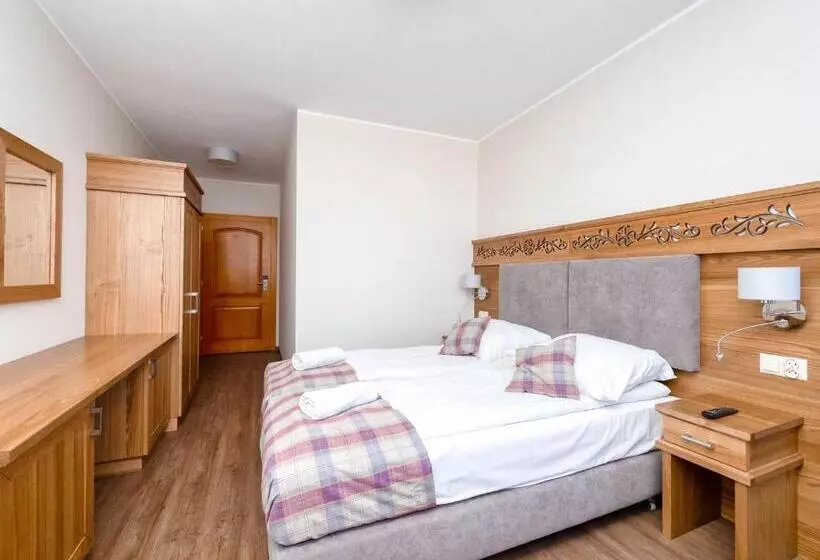 Aamiaismajoitus (B&B) Dom Wypoczynkowy U Chramca