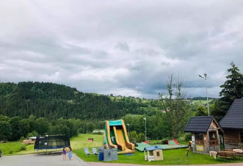 Aamiaismajoitus (B&B) Dom Wypoczynkowy U Chramca