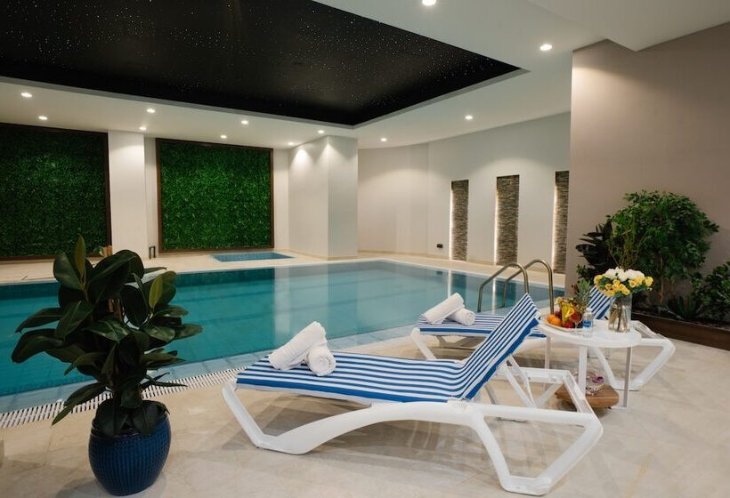 Cantonal Hotel By Warwick