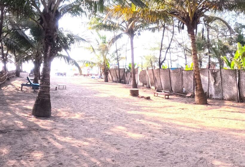 Hotel Green Ivy Resort