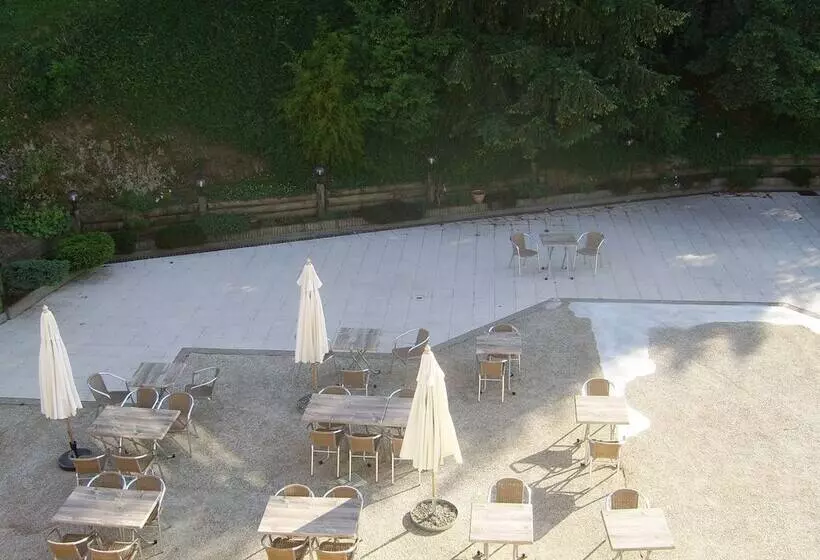 Hotelli Les Rives D Allier