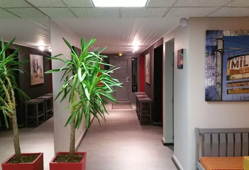 Hotelli Les Rives D Allier