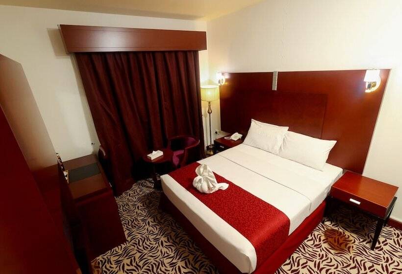 Отель Mra Grand