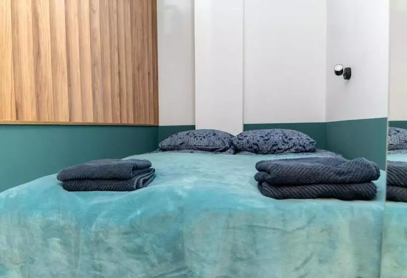Uroczy, Przytulny Apartament Poddasze