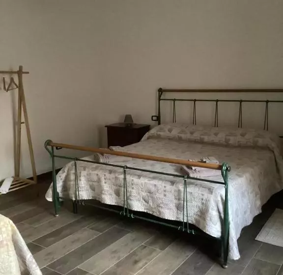 ベッドアンドブレックファースト Borgo Dei Centenari