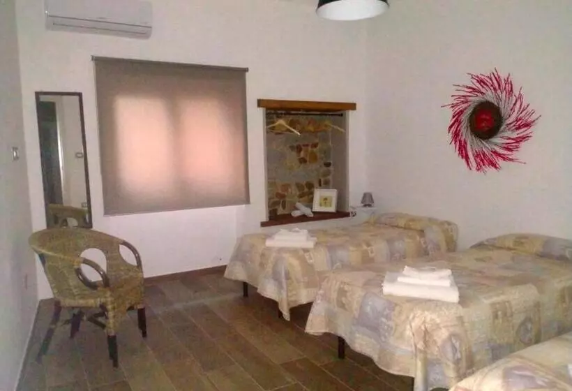 ベッドアンドブレックファースト Borgo Dei Centenari
