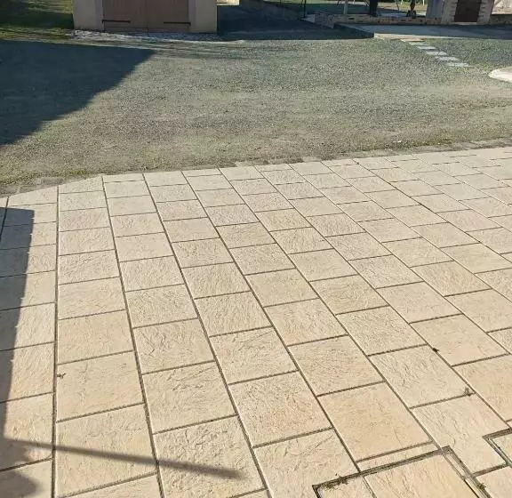 Aamiaismajoitus (B&B) Serge Et Annick