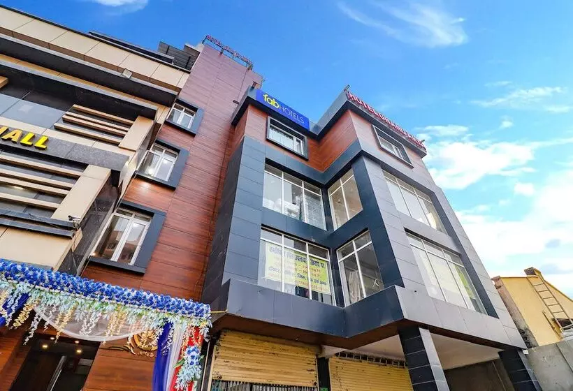 Fabhotel Grand Arya