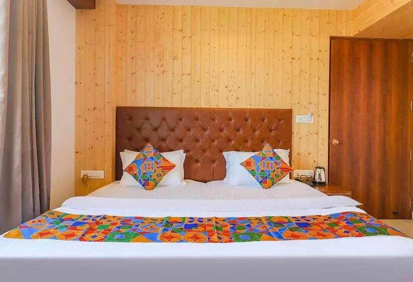 Fabhotel Grand Arya