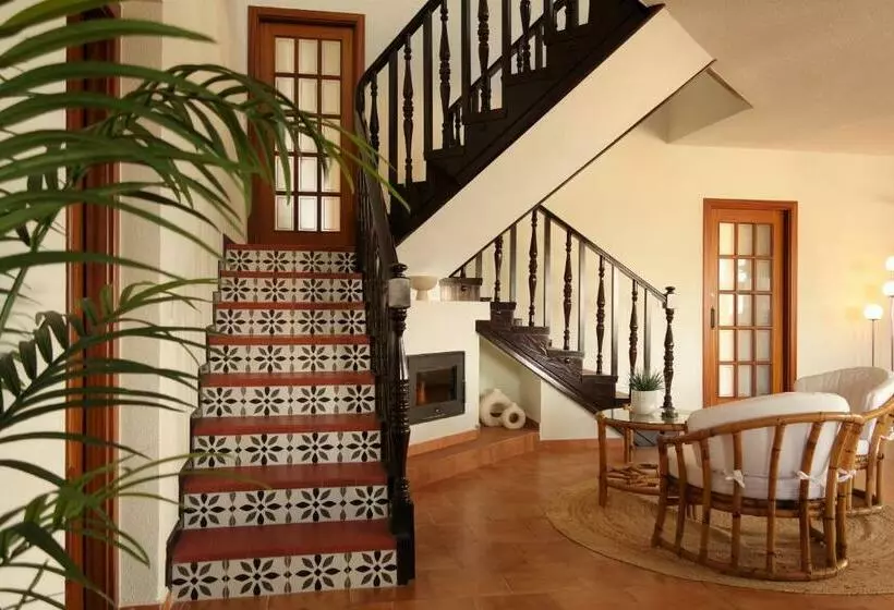 هتل Boutique B&b Colina Del Emperador