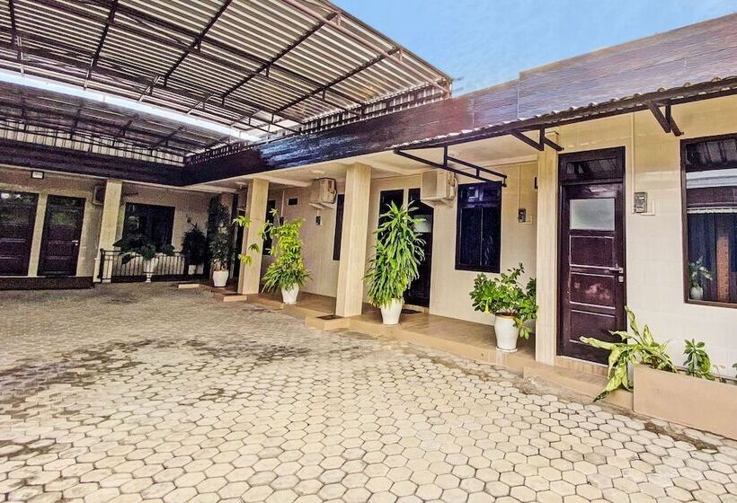 酒店 Oyo 92244 Mariko S House