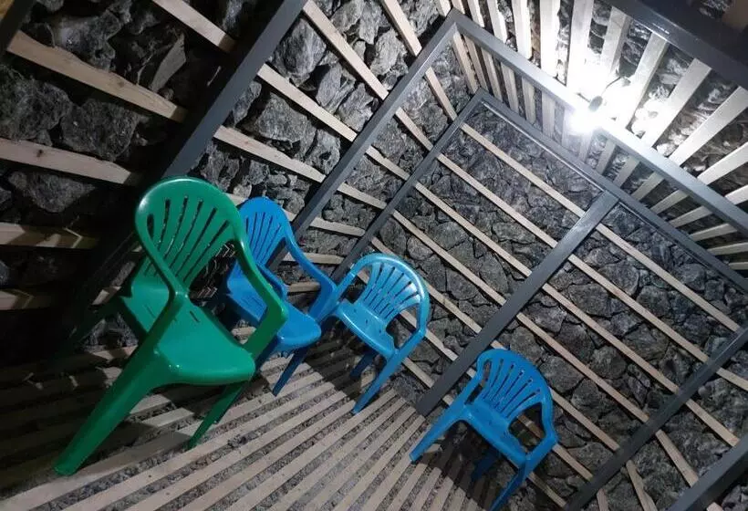 پانسیون кереге таш