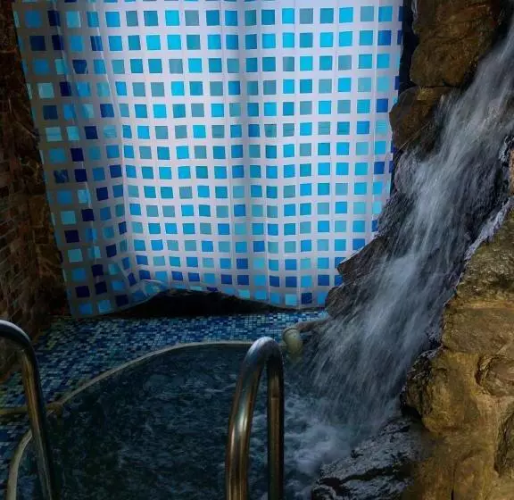 پانسیون кереге таш